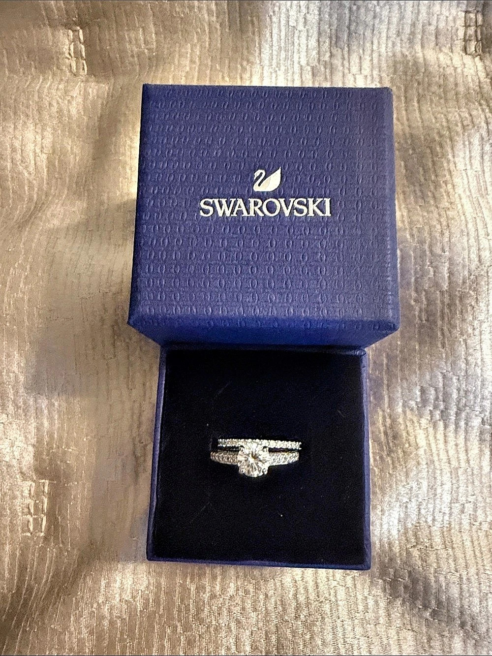 Swarovski Stilla Ring Set (2) ) Crystal Ring in Silver Like New